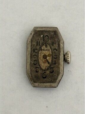 Gruen Guild Co. watch movement 153 in Working Condition